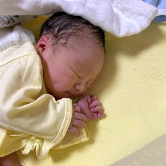 快快乐乐的每一天。