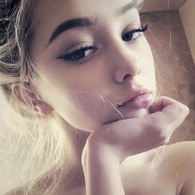 ChloEe