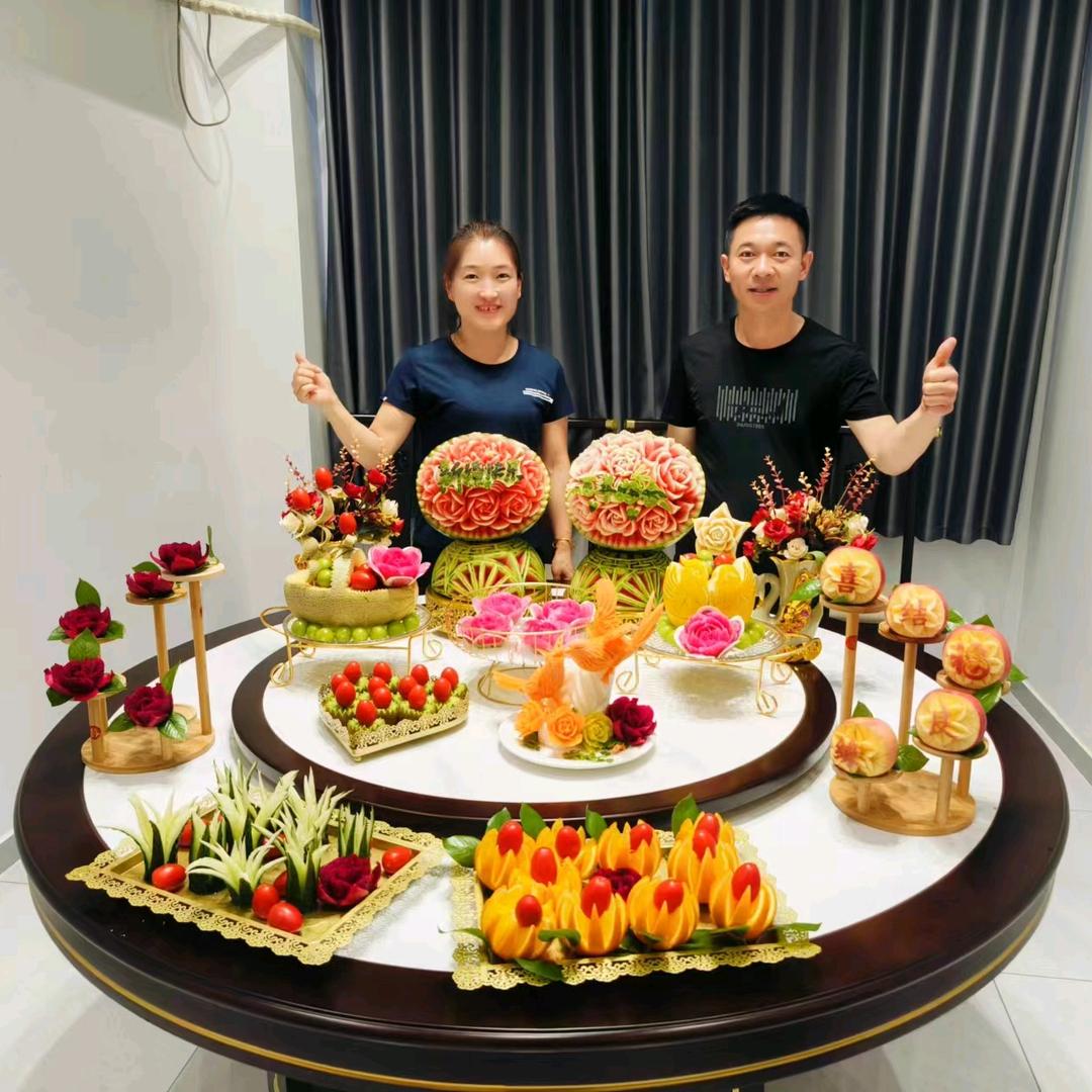 中阳瓜果雕刻（钟记平）