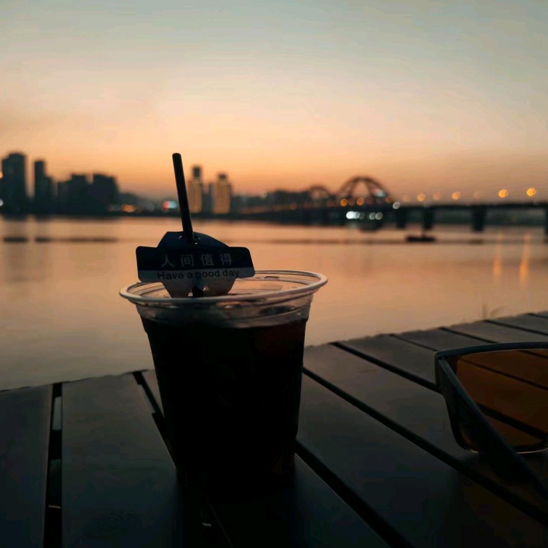 108杯热美式