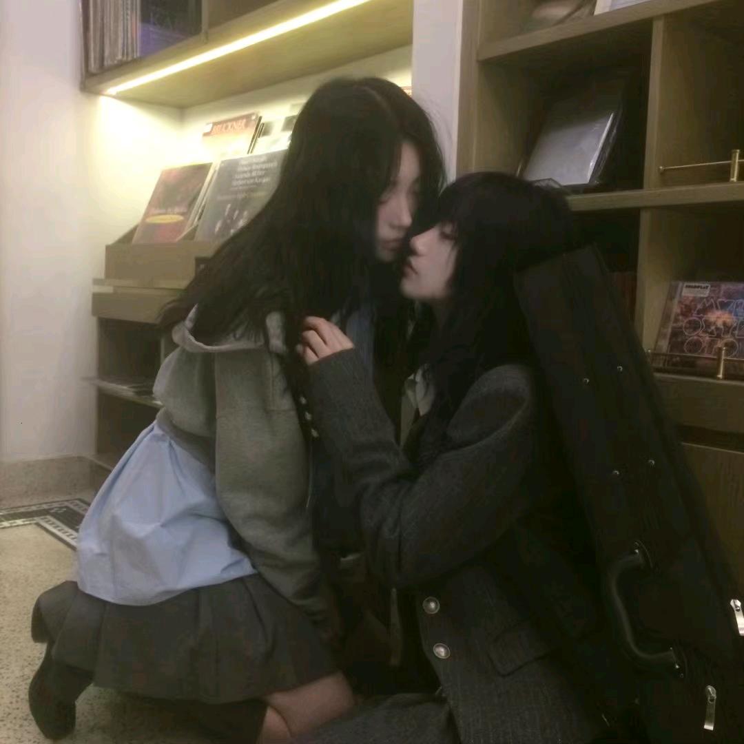 菠萝吹不动雪