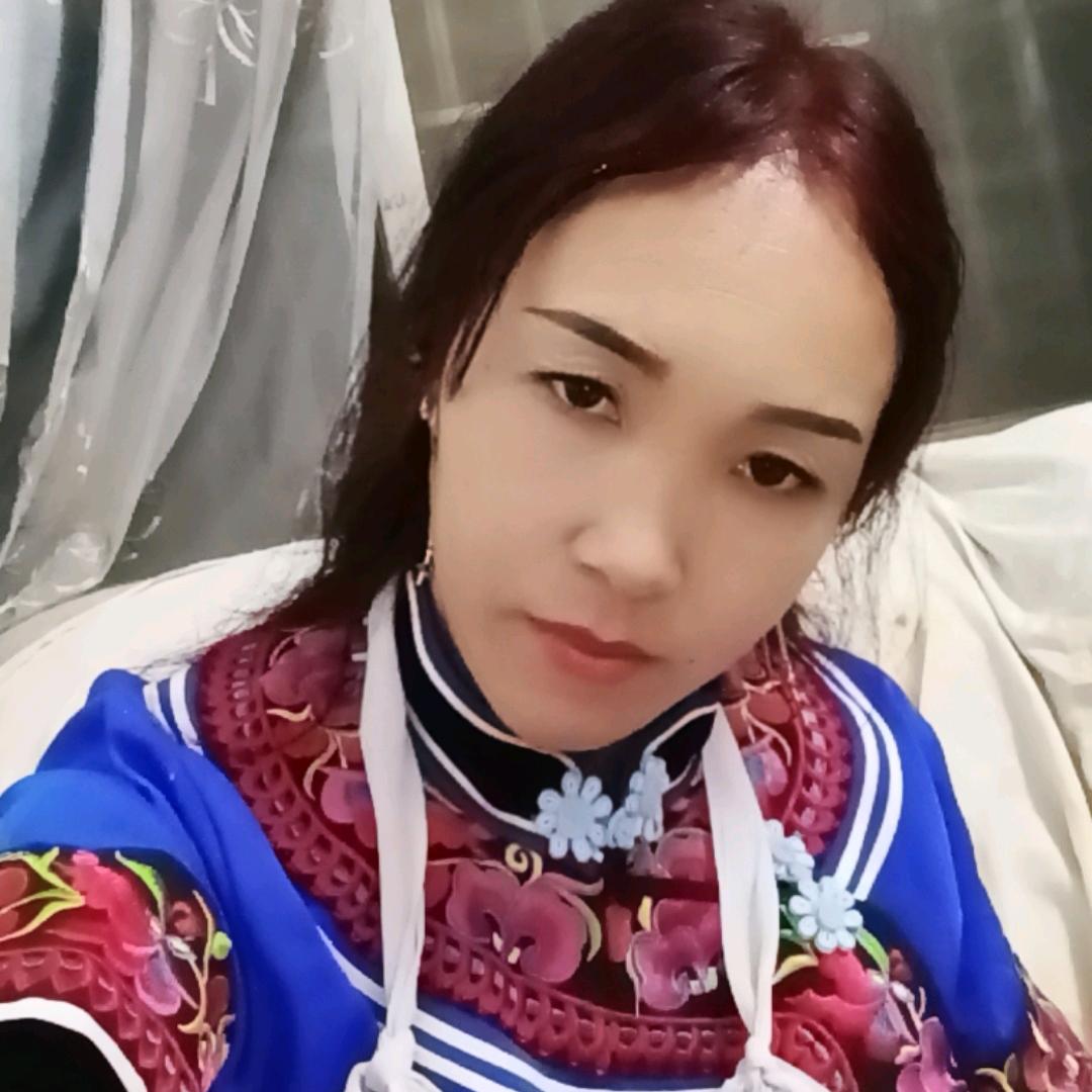 小莫女