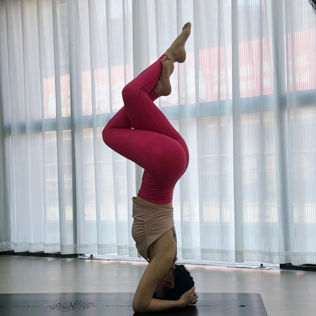 武胜融恒逸梵瑜伽丽丽