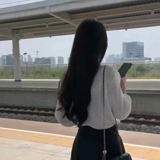 安安早点睡（摆摊日记）