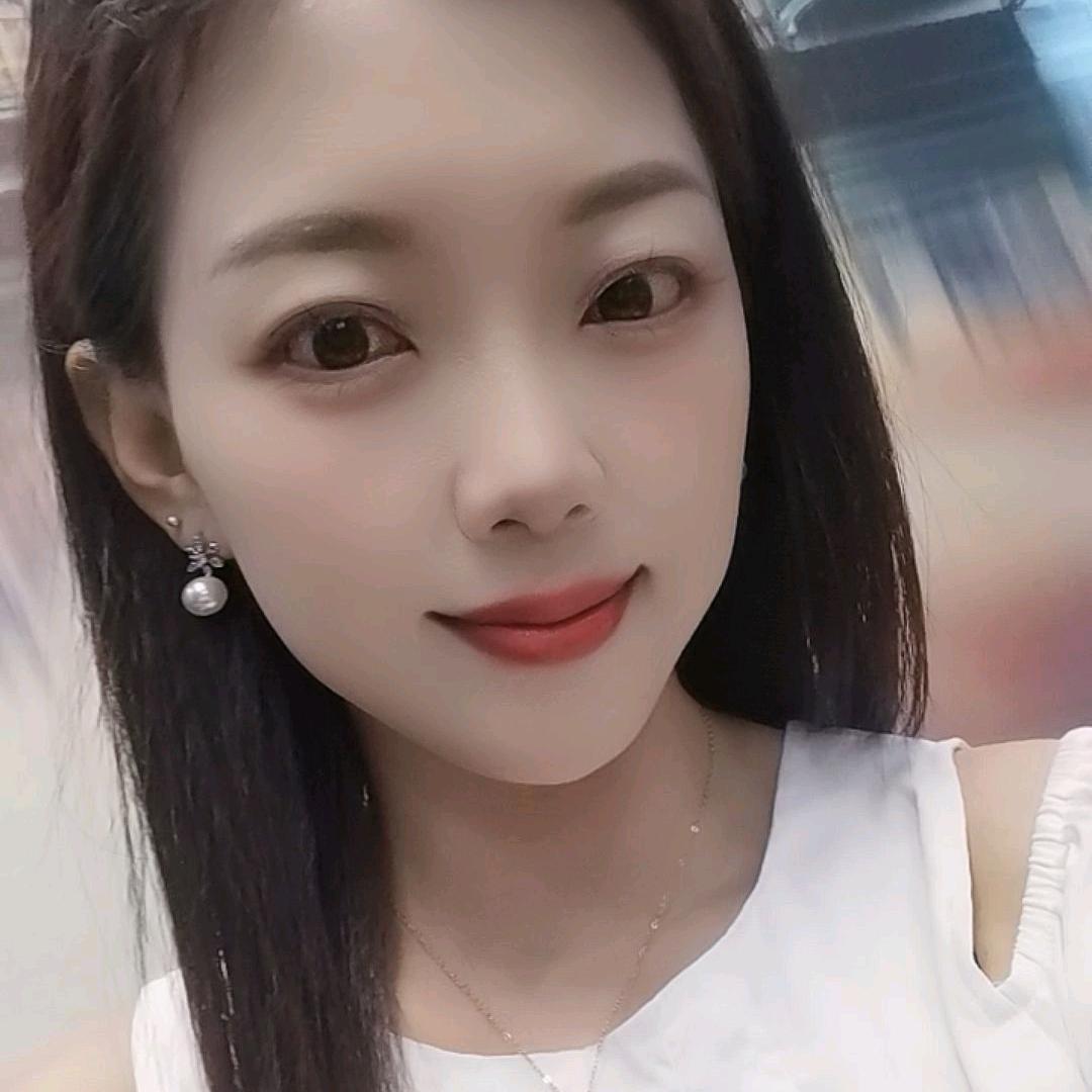 小秋服饰