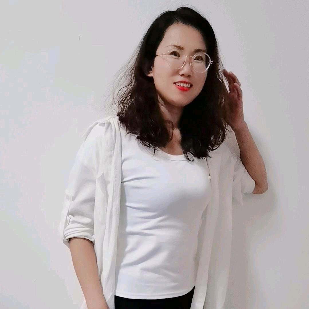 莹莹