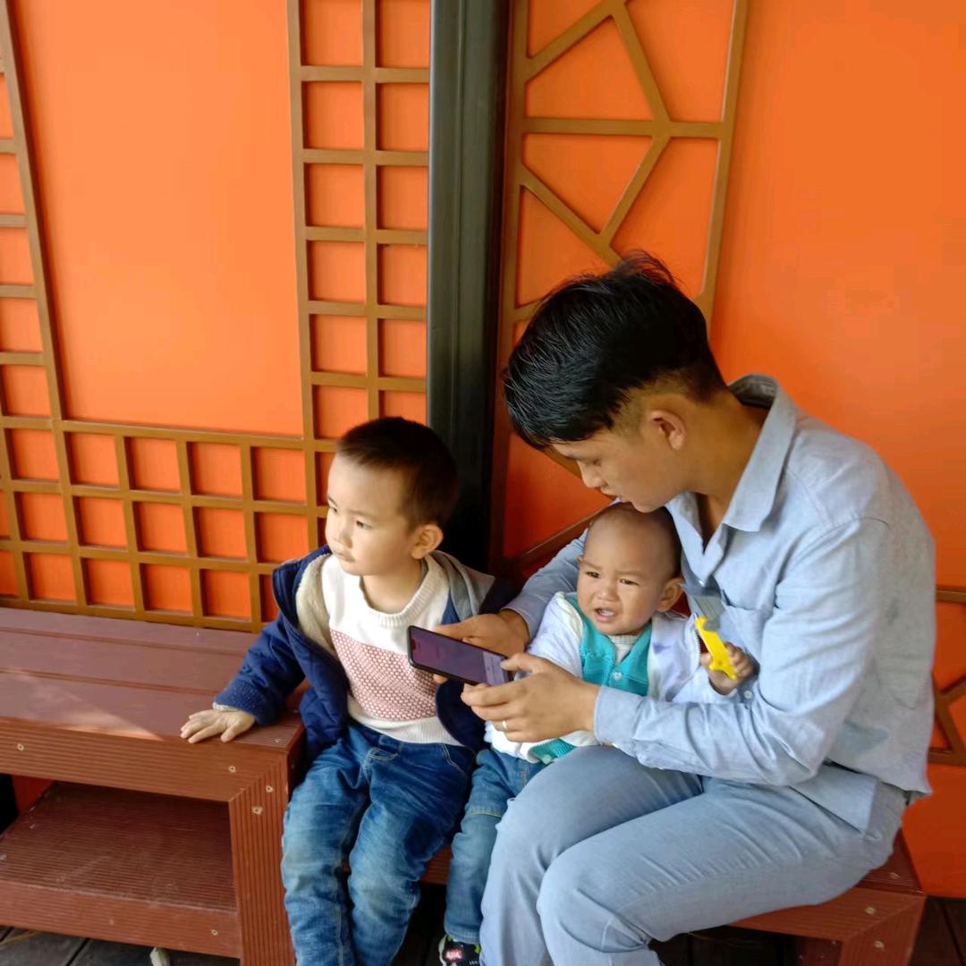 孤独的🐺，离群的🐏