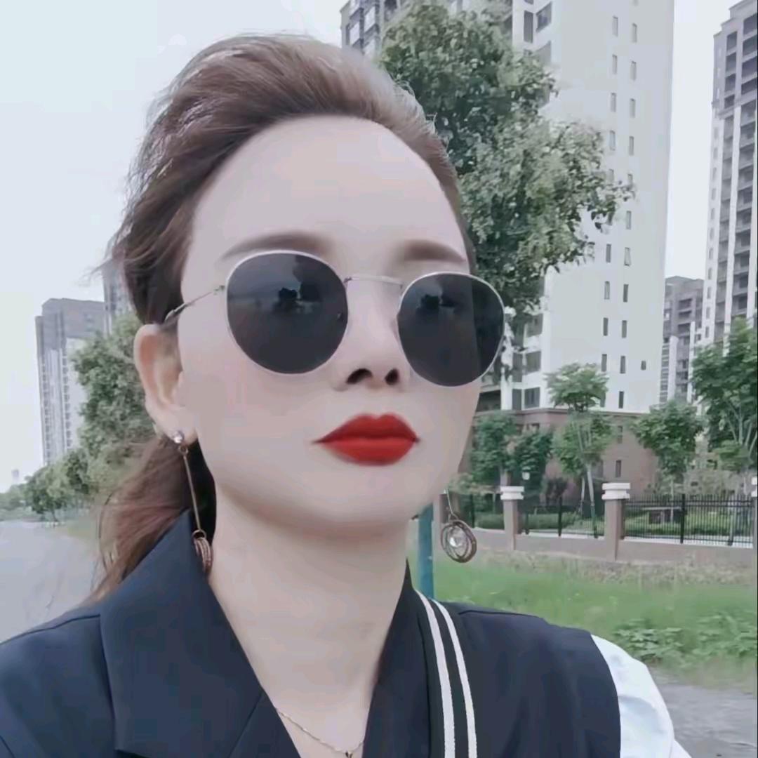 做个快乐人。