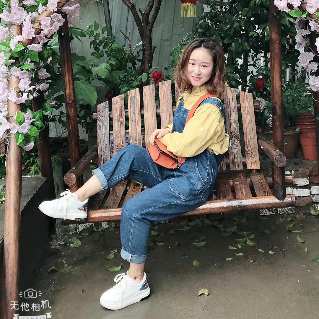 何兰兰💓