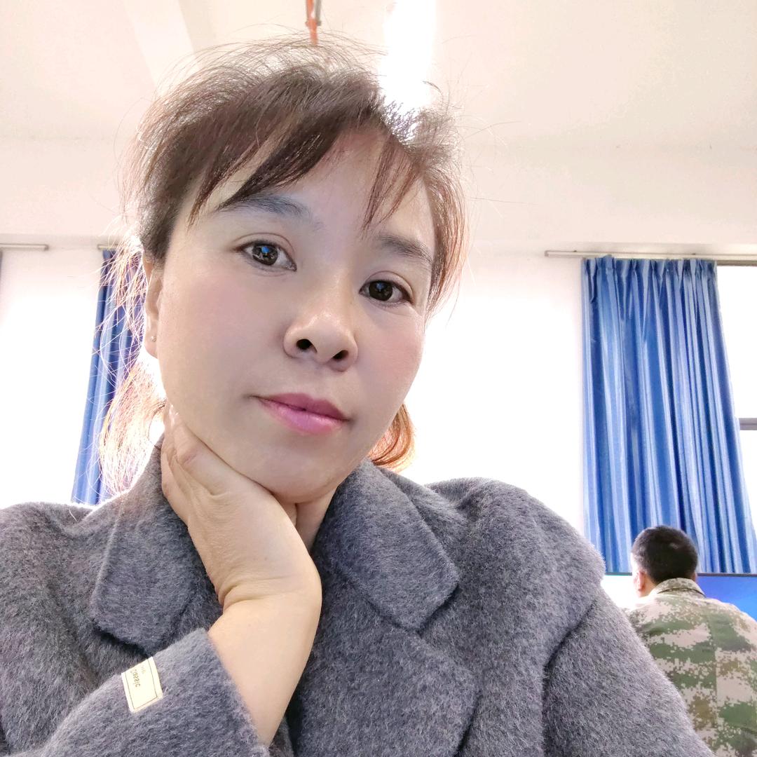 秋秋🍀心💕若向阳☀️