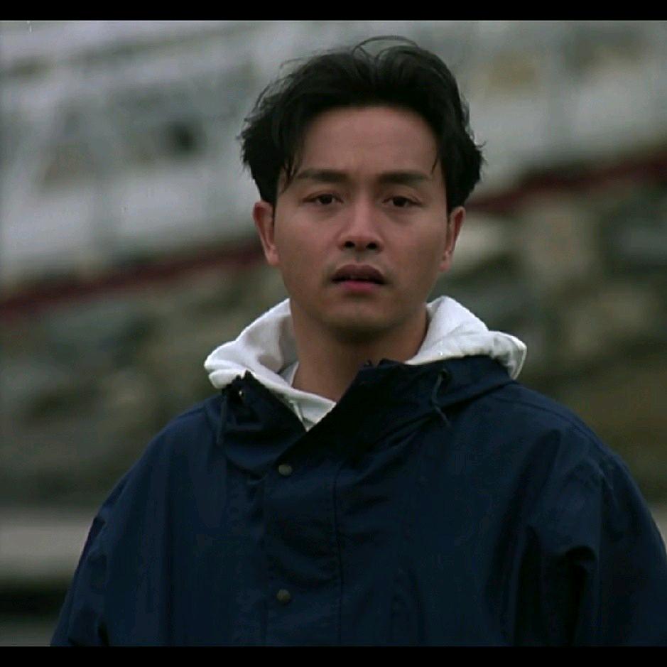 Leslie丶