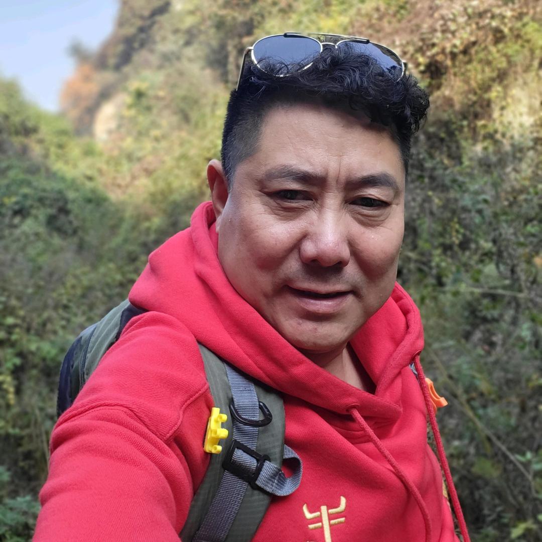 小春哥