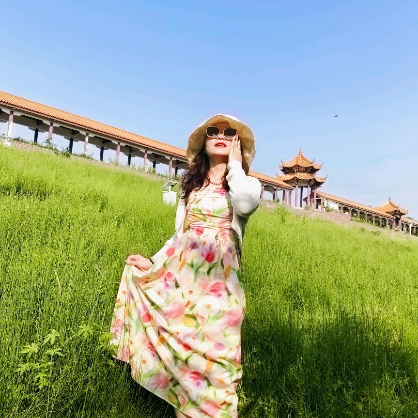 小了白了兔