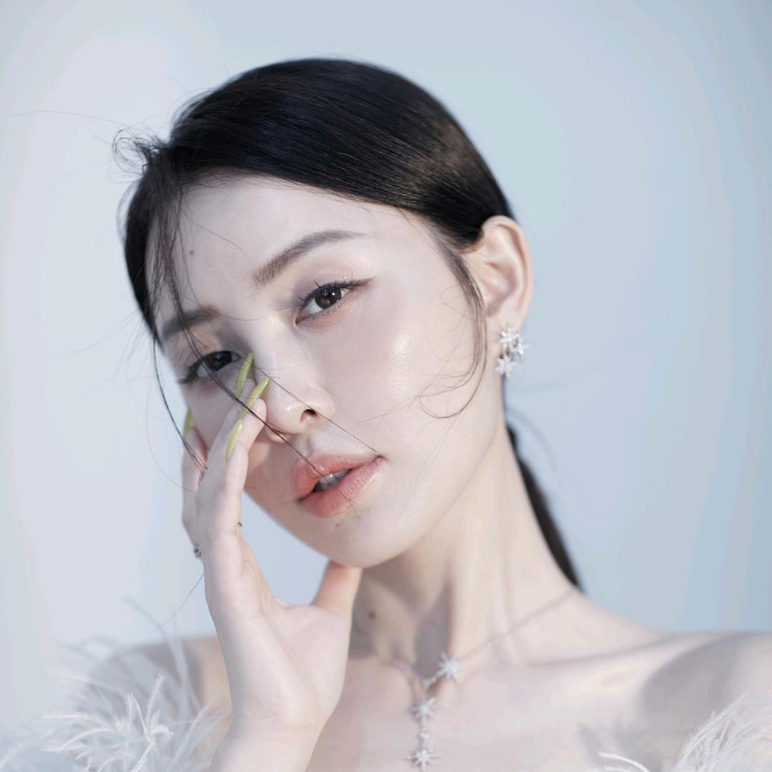 余潇潇💗穿搭优选