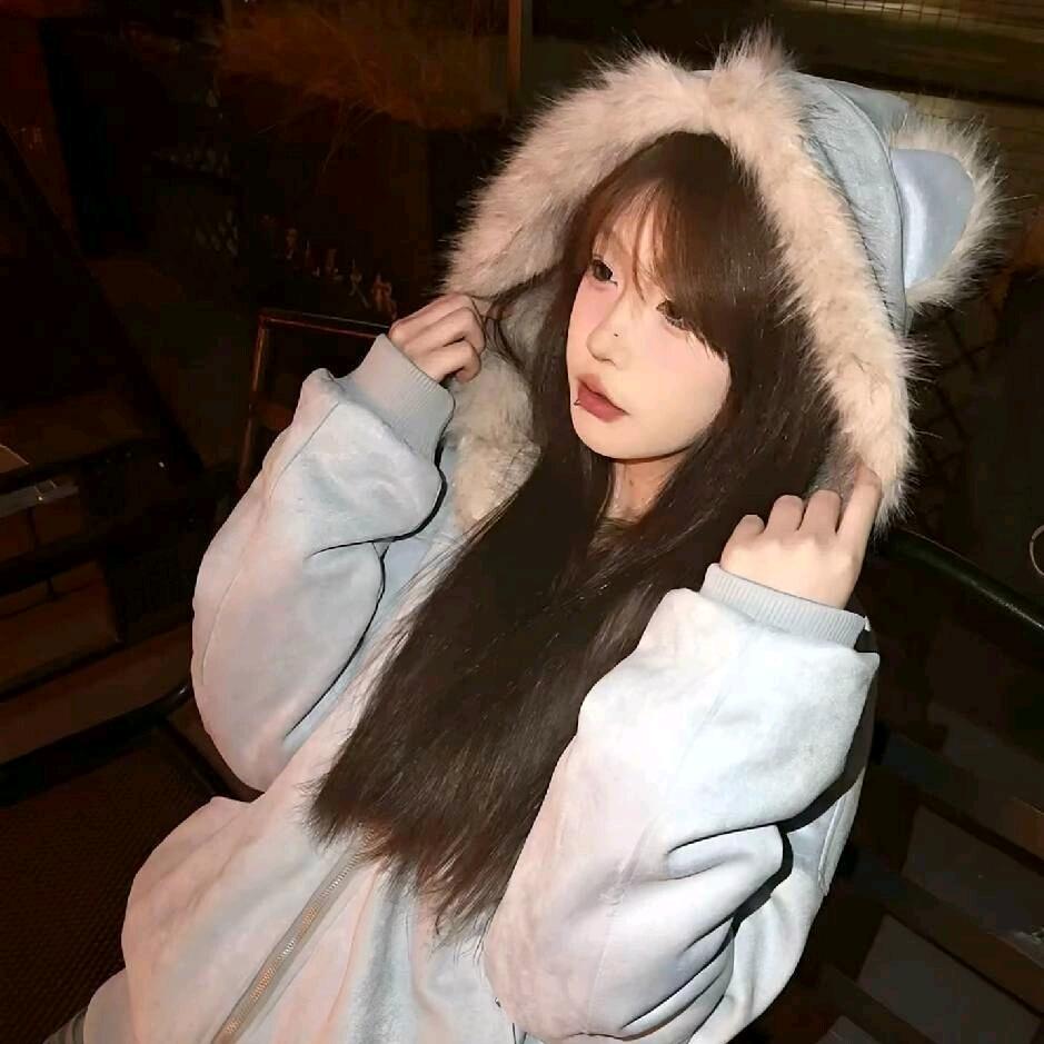 艳