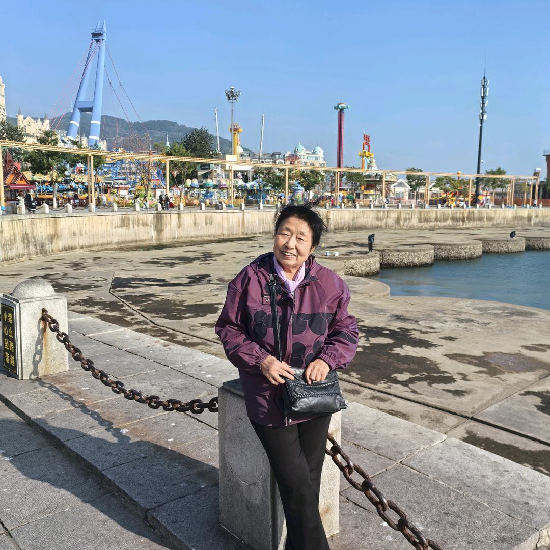 秀坤