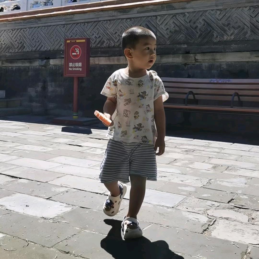 李海亮