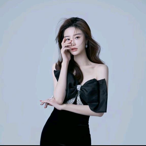 邱莹莹精选穿搭