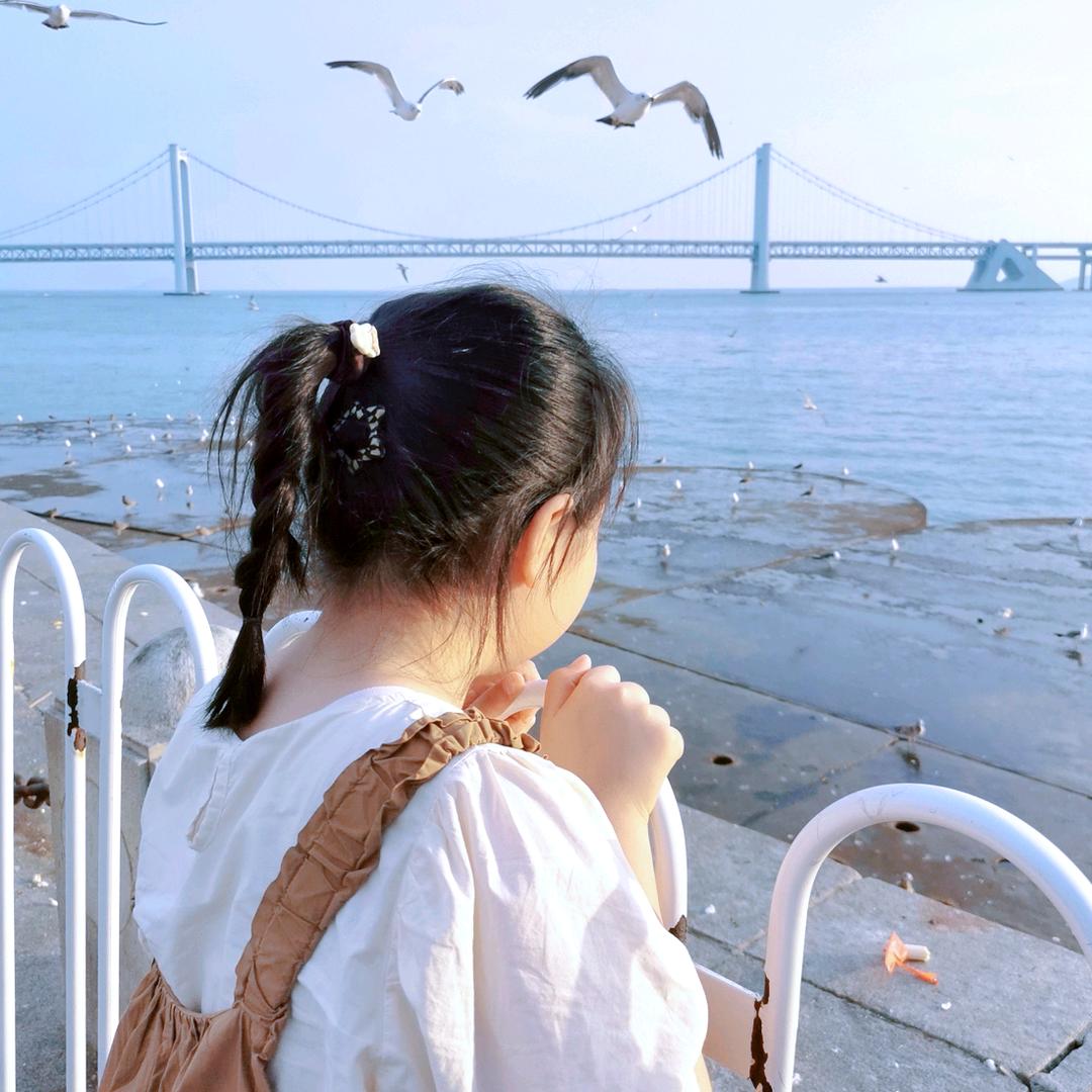 @芃芃气泡水
