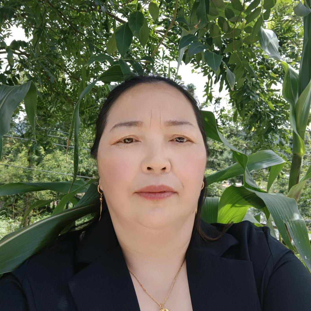 詹杨杨，