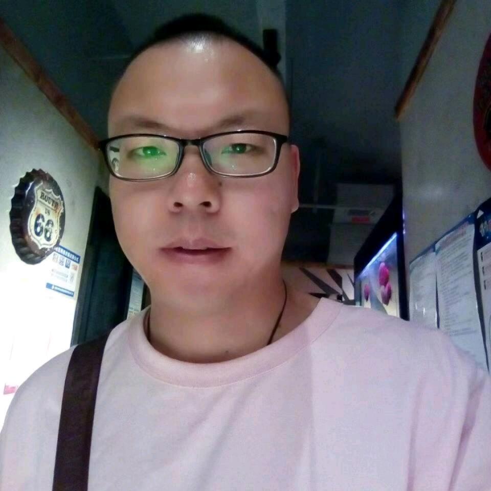 鹏鹏与丁满