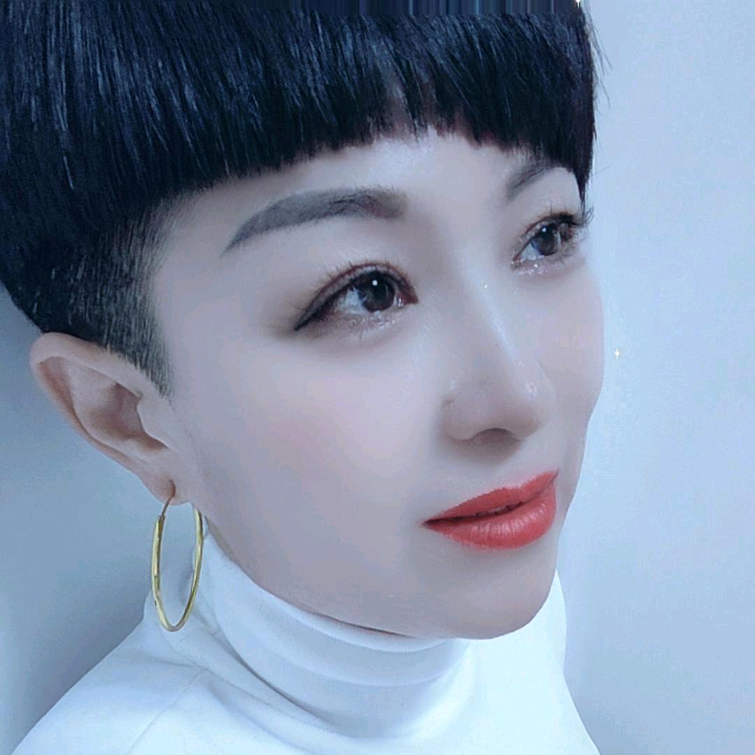 🕊এ᭄气质꧔ꦿ女神᭄陈