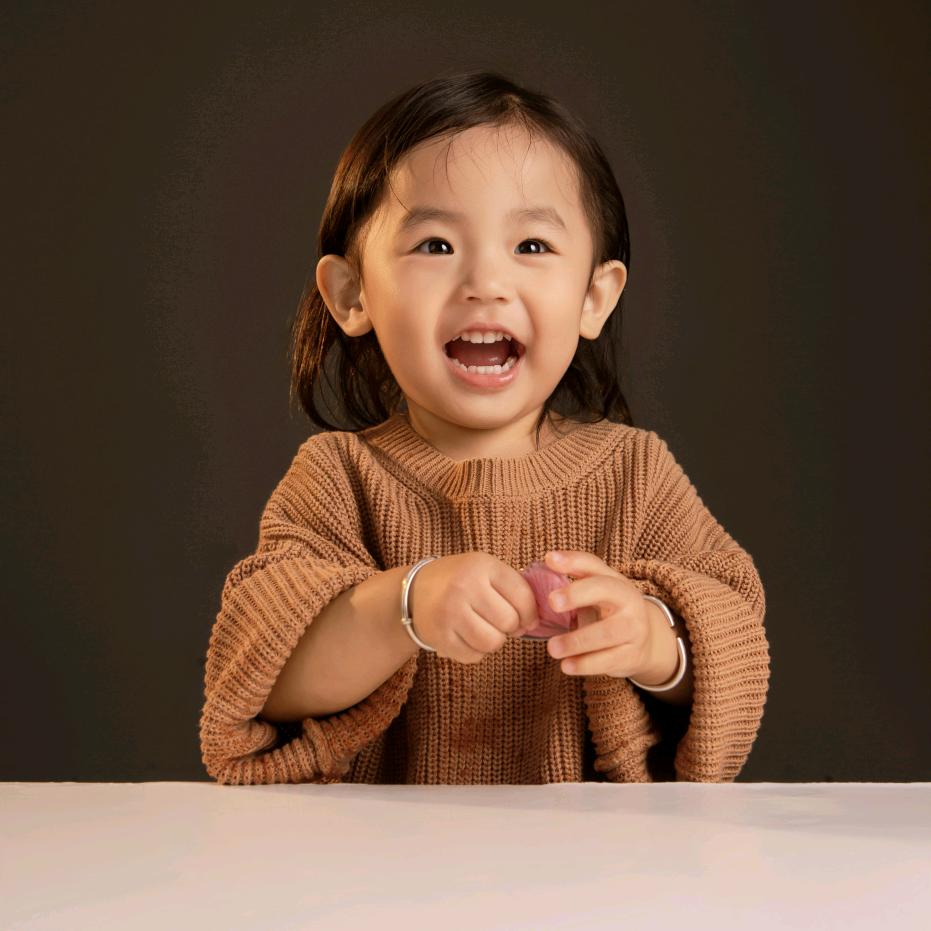 🌈小小袁👧🏻的头很圆