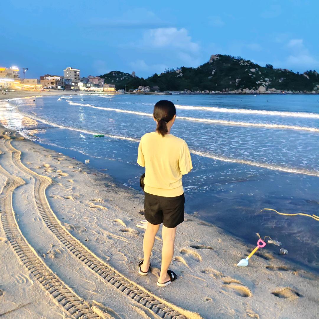 猫🐱猫(圣隆桌球室之上班搬砖的🐱)