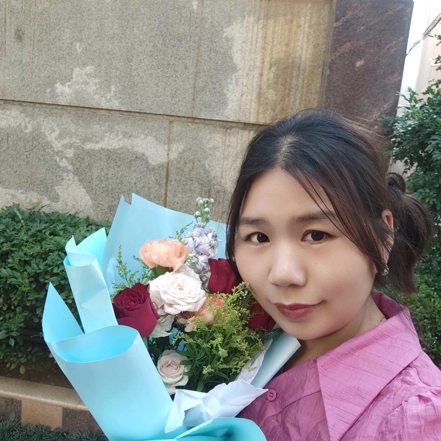 小芳
