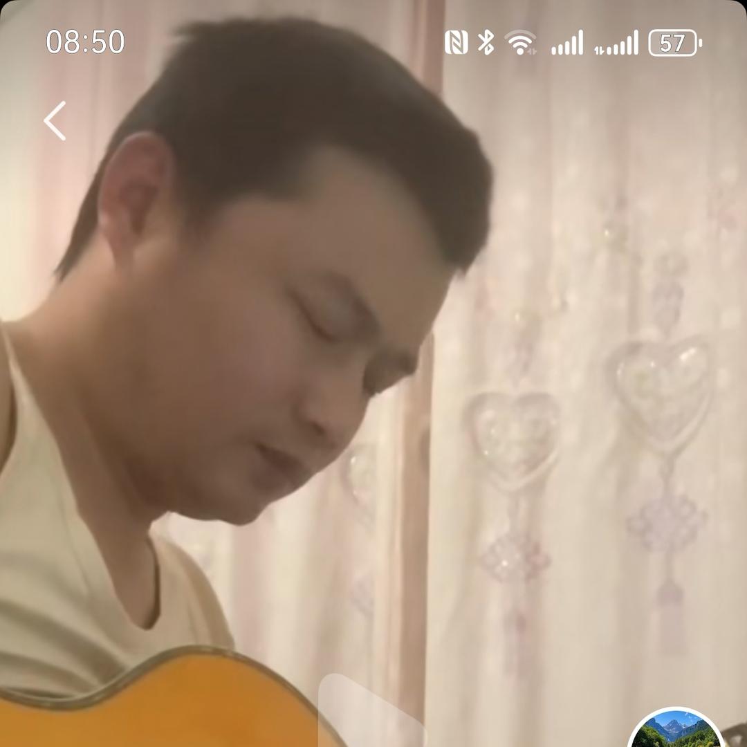 嘟嘟哥