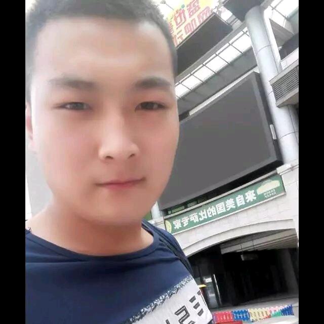 十里八乡有名的俊后生007