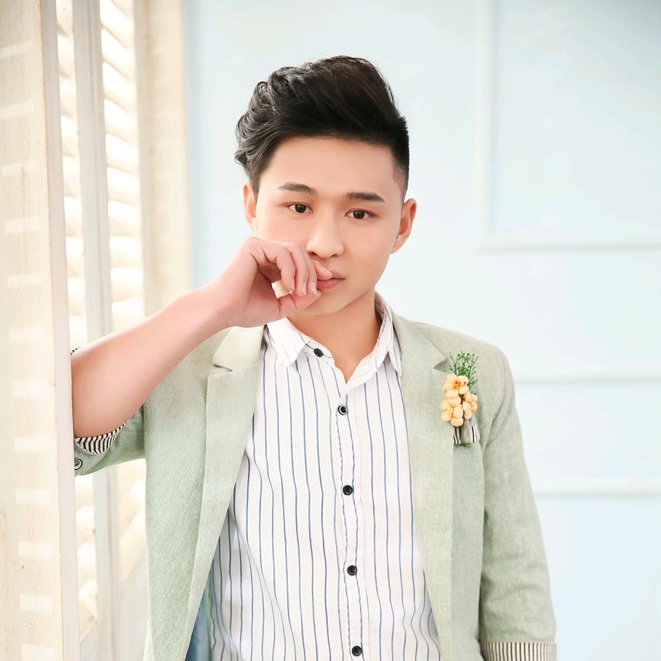杨凡粉刷匠