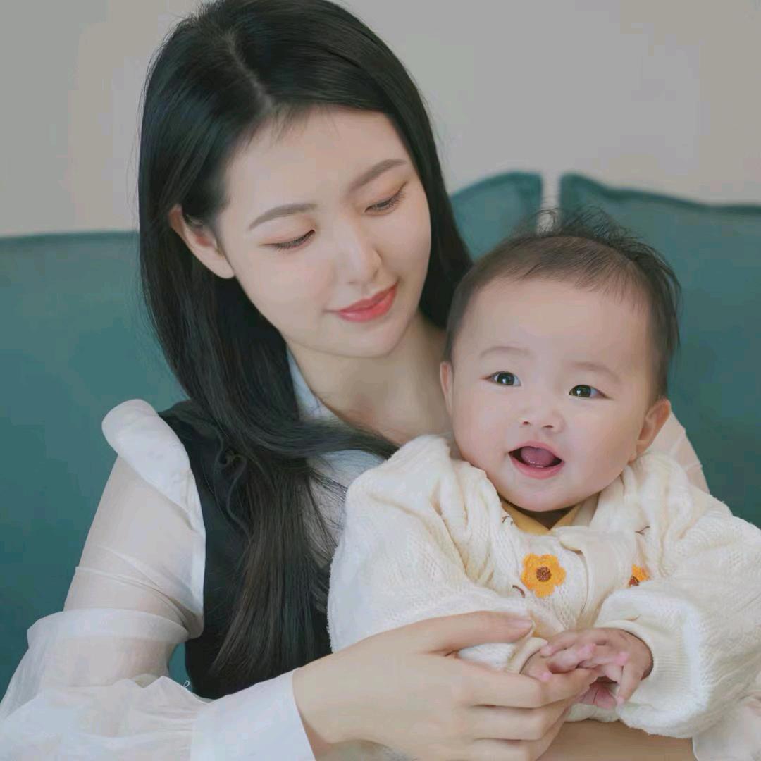 dudu宝贝向前冲（学步中）@抖音