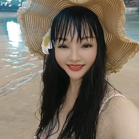 妮子 💋，本人没在原来店里上班