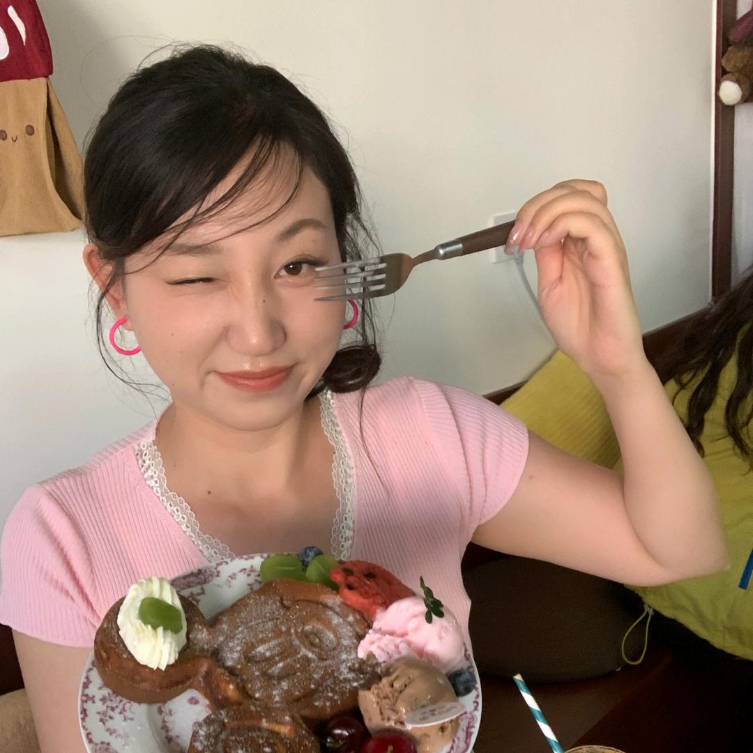 “薯条蘸月亮🍟”