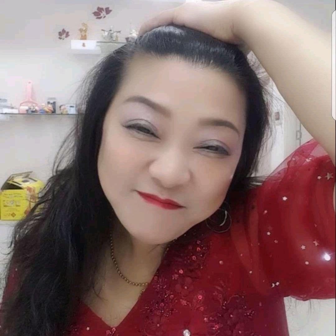 46878872757