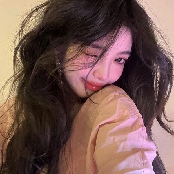 卖核弹的小女孩