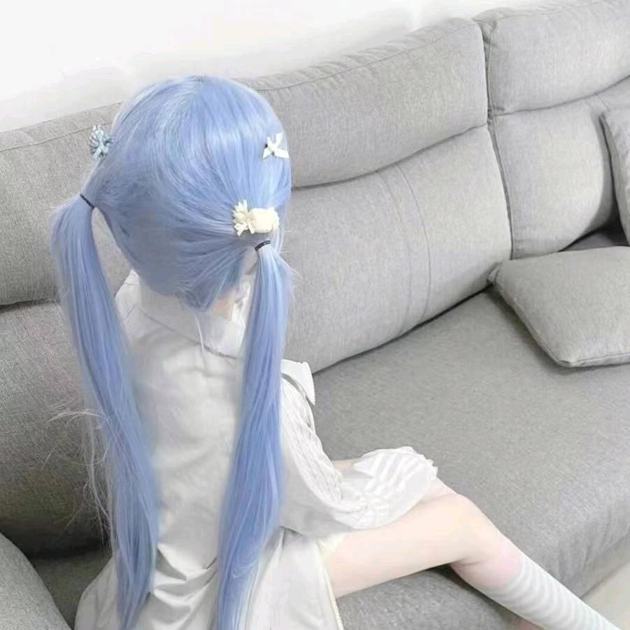 鸢紫汐.