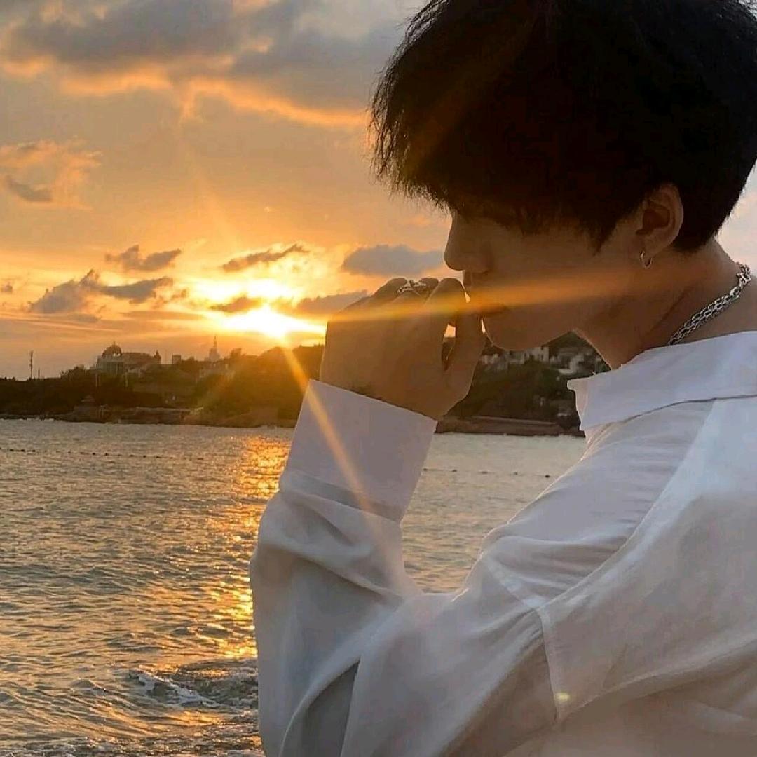 🚬ᥫᦸᐝ人间?