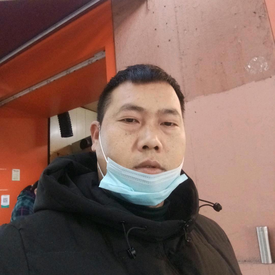 郑小彬