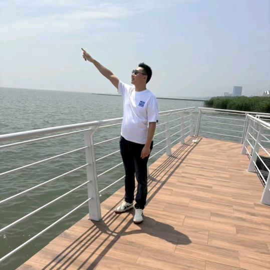 黑仔～本想改个艺名