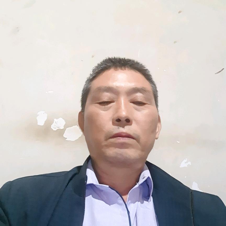 用户6877354637679