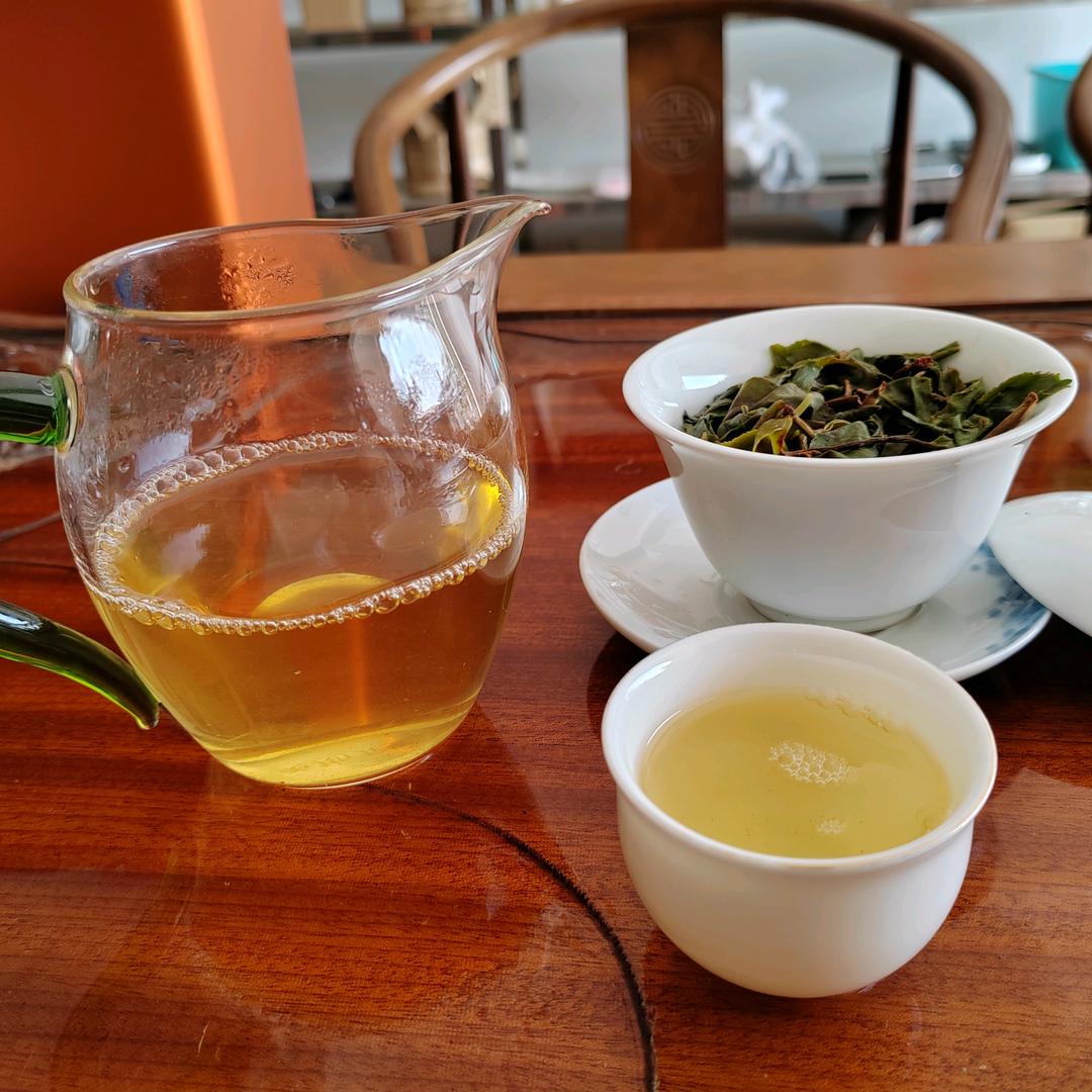 🍀村里有个姑娘叫小芳