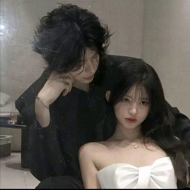 偷吃前任贡品被小三追杀