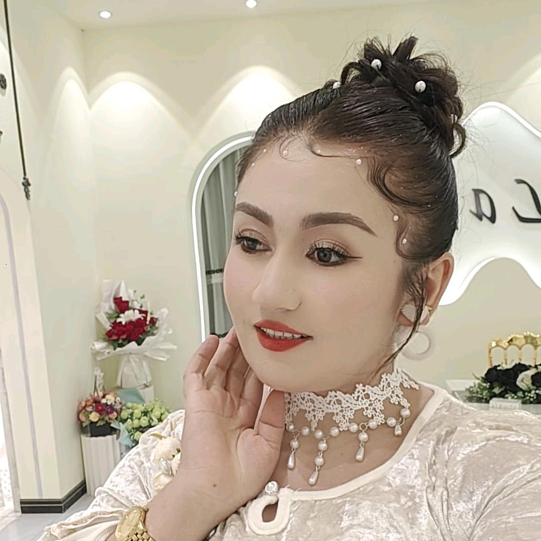 🍷🍷ZOHRA  AHSA🍷🍷