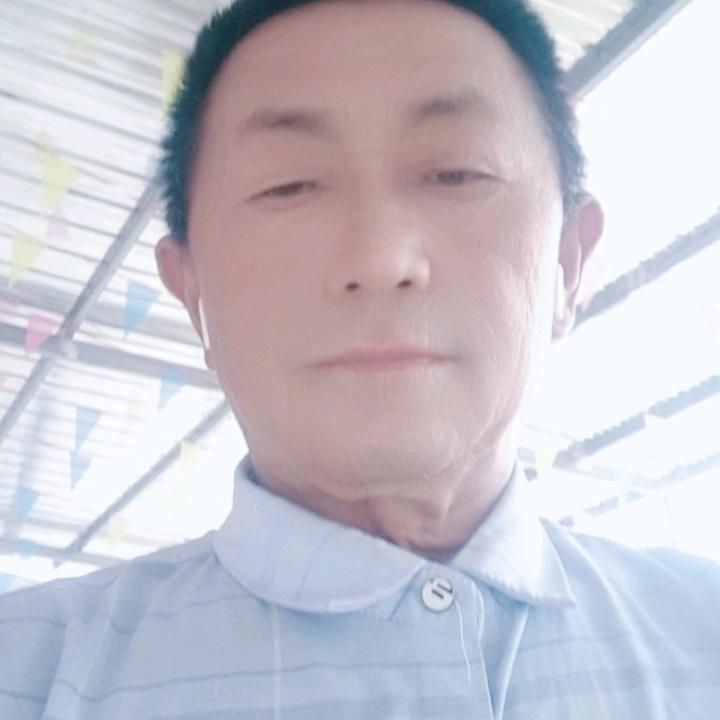 蓝天白云