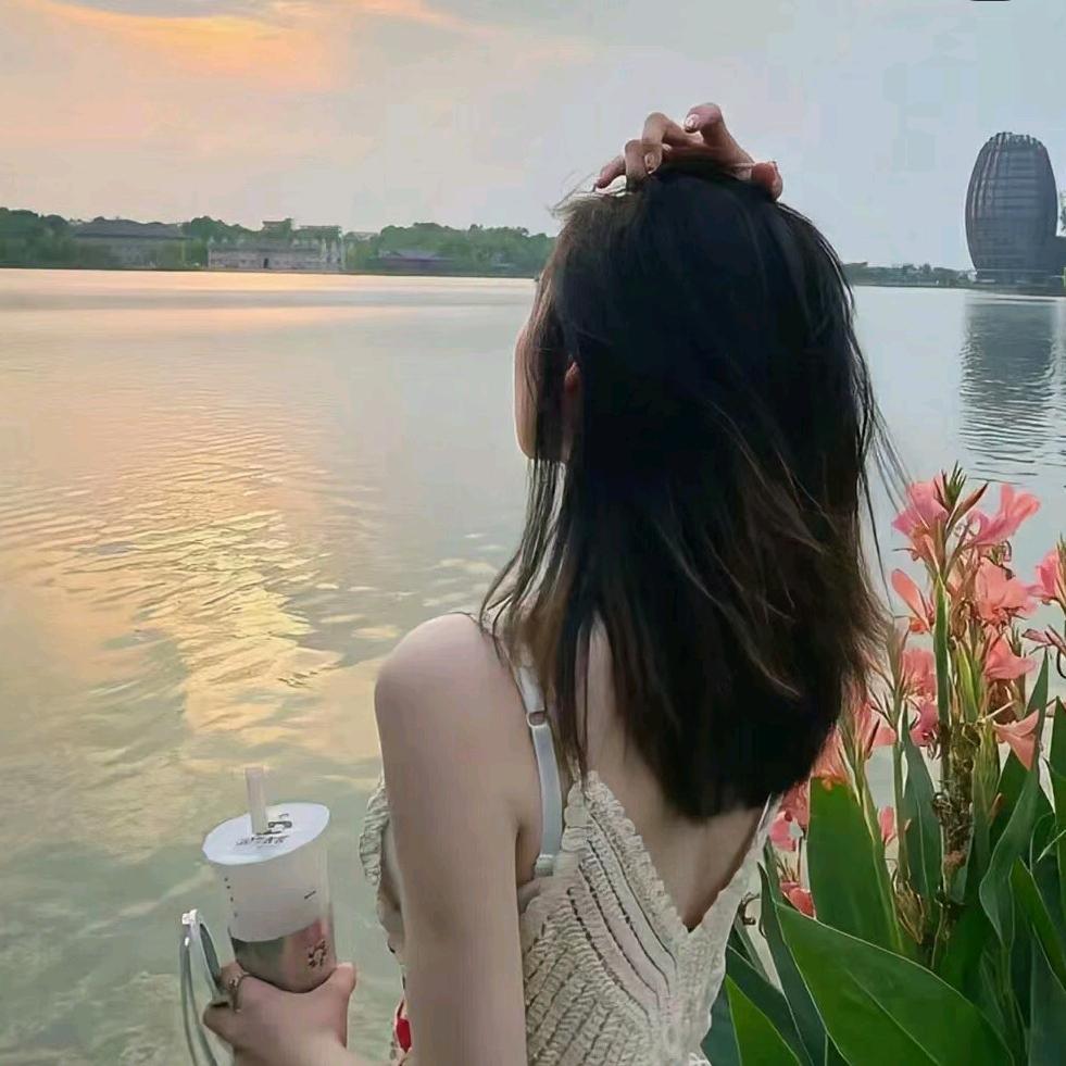 珊珊吃不饱