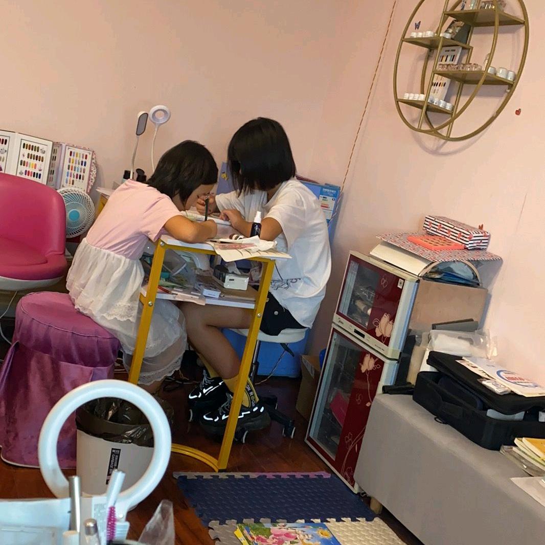 一字九口（曹）