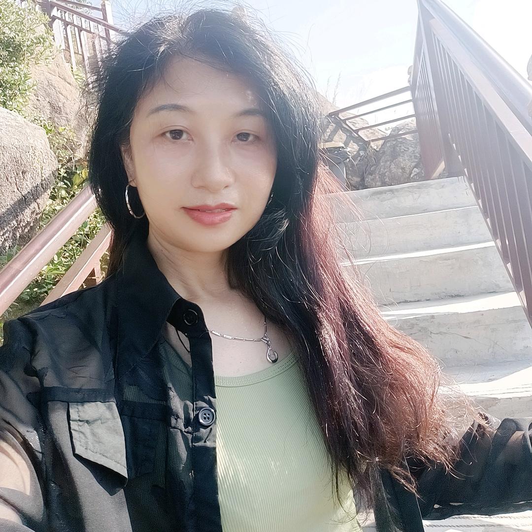 丽丽拥有