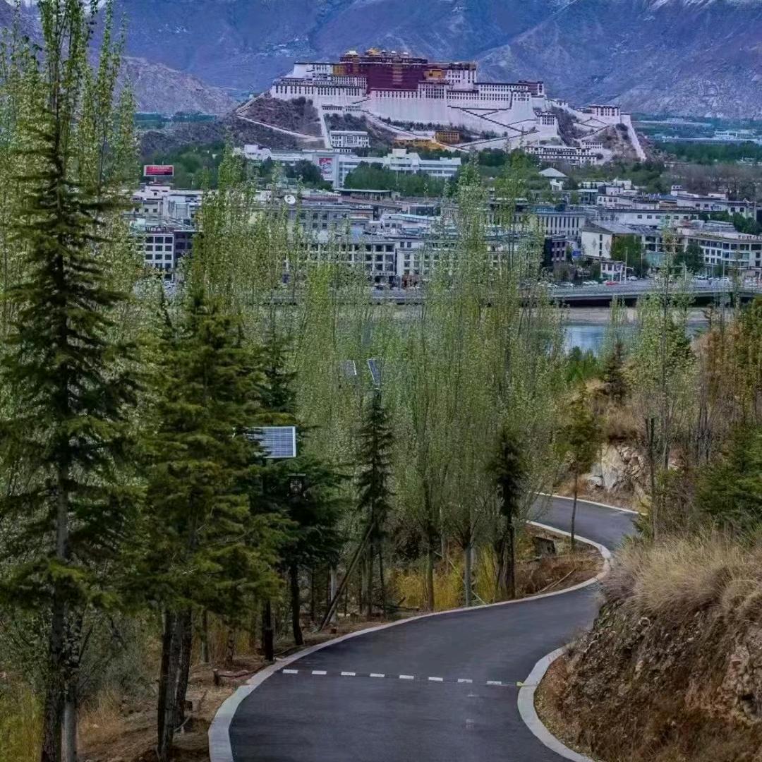 迷思特，江